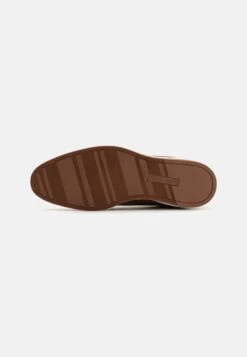 Pier One Sportieve Veterschoenen - Cognac 10 Pier One Sportieve Veterschoenen - Cognac -Mode Verkoop 08bfcf30997844db8f3d98ad5974dc06