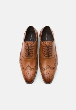 Pier One Leather - Veterschoenen - Cognac 9 Pier One Leather - Veterschoenen - Cognac -Mode Verkoop 15f1d142a8814a208bbc0e7f2bb30aed