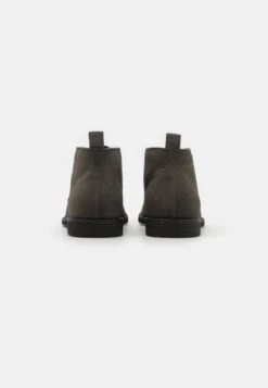 Pier One Unisex - Sportieve Veterschoenen - Grey -Mode Verkoop 1a69c3b5a7ed49d2869b1ff1aeeb8355