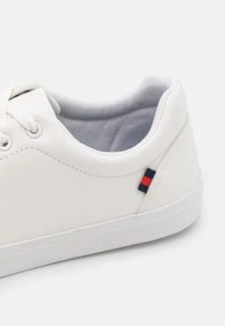 Pier One Unisex - Sneakers Laag - White -Mode Verkoop 1e08045fec014ab382da64da74b462a7