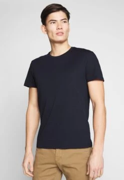 Pier One 2 Pack - T-Shirt Basic - White/Dark Blue -Mode Verkoop 29e824f9825c4b58be6620e83ee4ac6b