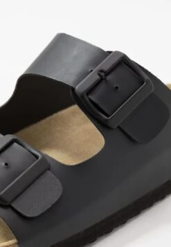 Pier One Unisex - Pantoffels - Black -Mode Verkoop 2c1088e9c35241008f77393ded163426