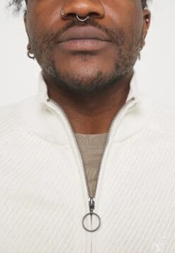 Pier One Vest - Off White -Mode Verkoop 4ec364bc28aa4ee59f70e4c7a176fe21