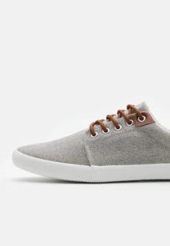 Pier One Unisex - Sneakers Laag - Light Grey -Mode Verkoop 8f5660aa856d43a69db14e309615dd5c