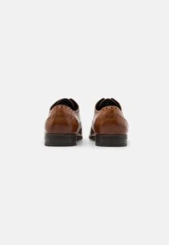Pier One Leather - Veterschoenen - Cognac 8 Pier One Leather - Veterschoenen - Cognac -Mode Verkoop 987fb857b7e844fdb945f4f9679d3ad0