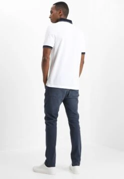 Pier One Coloured Baron - Slim Fit Jeans - Dark Blue -Mode Verkoop b125e3781eb6458e8b39dabe0da8f90b