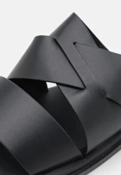 Pier One Muiltjes - Black -Mode Verkoop b50a1b42a3ee4cfaa6748df68bcbfe4c