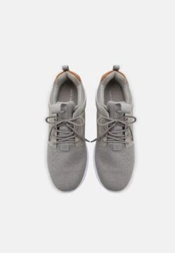 Pier One Sneakers Laag - Light Grey 9 Pier One Sneakers Laag - Light Grey -Mode Verkoop b71dd9058534408f8047bc0ef94b1b38