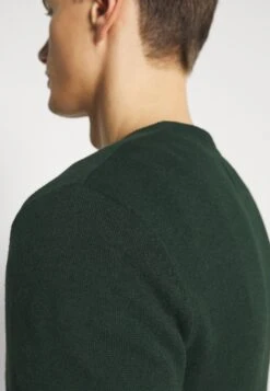 Pier One Basic Crewneck - Trui - Mottled Dark Green 12 Pier One Basic Crewneck - Trui - Mottled Dark Green -Mode Verkoop b8b5c3343ac14039bf55a1aa39fec86b