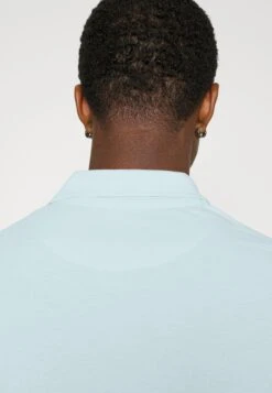 Pier One 3 Pack - Poloshirt - Light Blue/Blue/Dark Blue -Mode Verkoop dc8d7078be0349f2a66422bd4f6d92ae